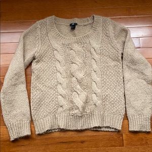 H&M beige tone knit sweater